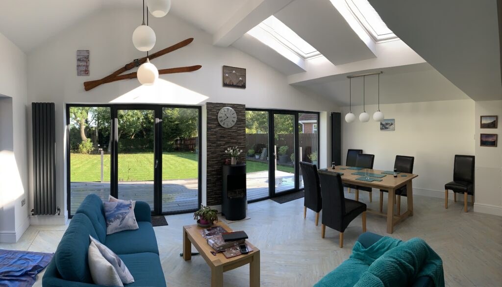 Monmouth Court: living and dining area